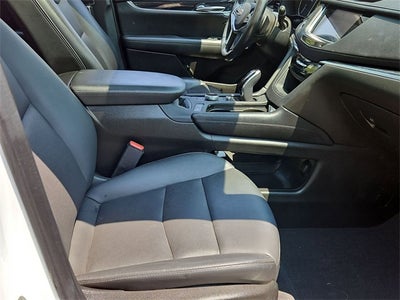 2022 Cadillac XT5 FWD Premium Luxury