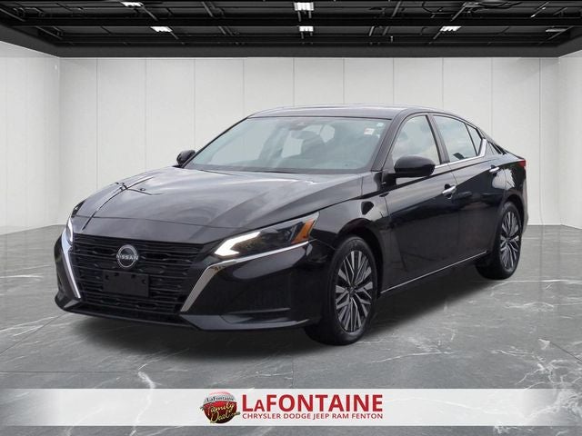 2024 Nissan Altima SV FWD