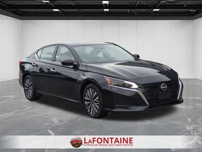 2024 Nissan Altima SV FWD