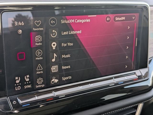 2024 Volkswagen Atlas 2.0T SEL Premium R-Line