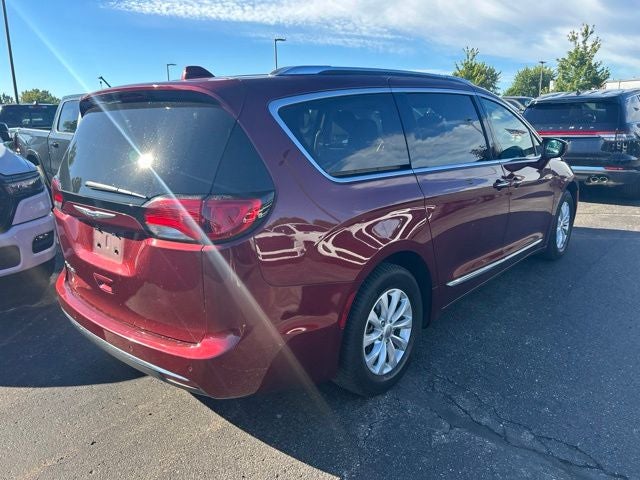 2018 Chrysler Pacifica Touring L Plus