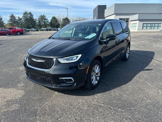 2023 Chrysler Pacifica Touring L AWD