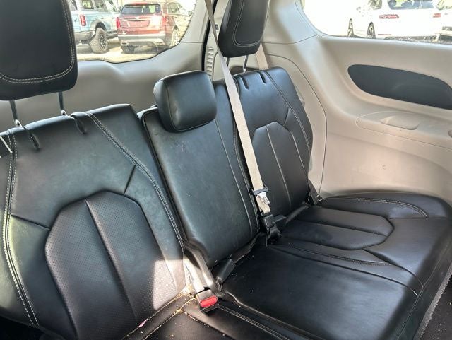 2023 Chrysler Pacifica Touring L AWD