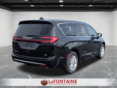 2026 Chrysler Pacifica PACIFICA SELECT AWD