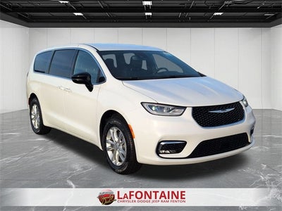 2026 Chrysler Pacifica PACIFICA SELECT AWD