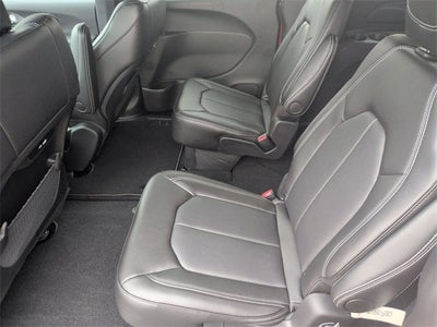 2026 Chrysler Pacifica PACIFICA SELECT AWD