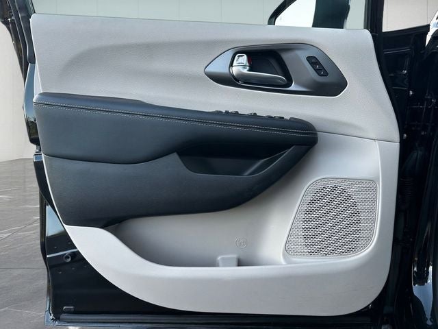 2023 Chrysler Pacifica Touring L AWD