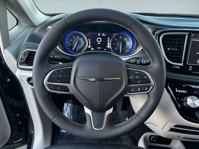 2023 Chrysler Pacifica Touring L AWD