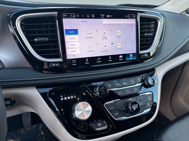 2023 Chrysler Pacifica Touring L AWD