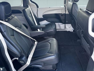 2023 Chrysler Pacifica Touring L AWD