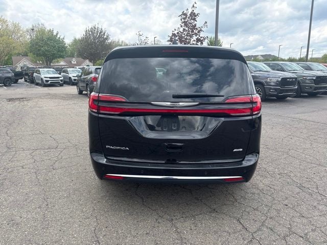 2023 Chrysler Pacifica Touring L AWD