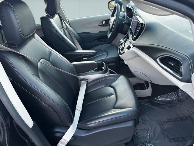 2023 Chrysler Pacifica Touring L AWD