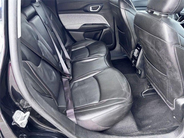 2022 Jeep Compass Latitude Lux 4x4