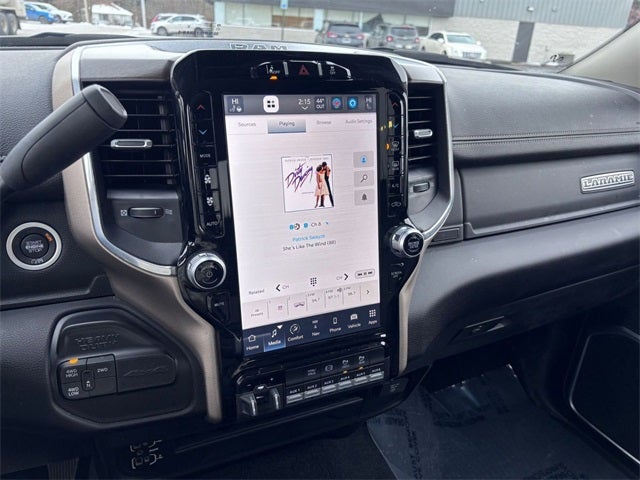 2023 RAM 3500 Laramie Crew Cab 4x4 6'4' Box