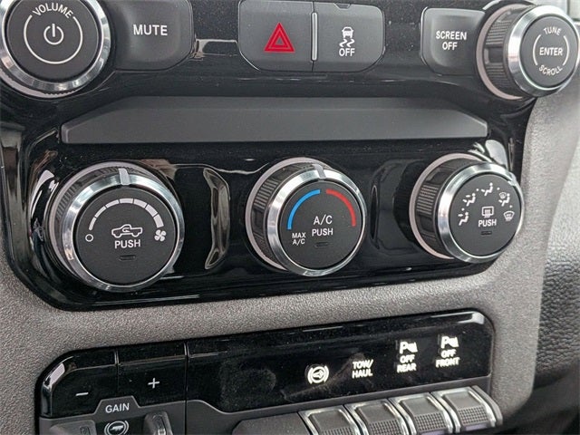 2026 RAM Ram 2500 RAM 2500 TRADESMAN CREW CAB 4X4 8' BOX