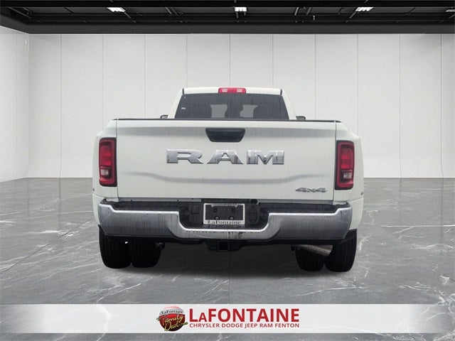 2026 RAM Ram 3500 RAM 3500 TRADESMAN CREW CAB 4X4 8' BOX