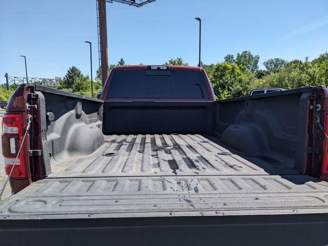 2020 RAM 3500 Laramie Crew Cab 4x4 8' Box
