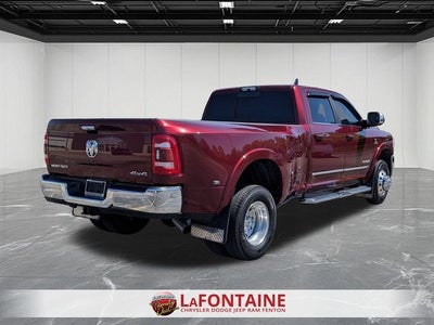 2020 RAM 3500 Laramie Crew Cab 4x4 8' Box