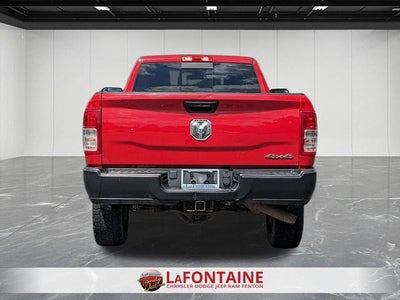 2022 RAM 2500 Tradesman Regular Cab 4x4 8' Box