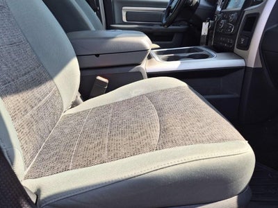 2018 RAM 1500 Big Horn Crew Cab 4x4 5'7' Box