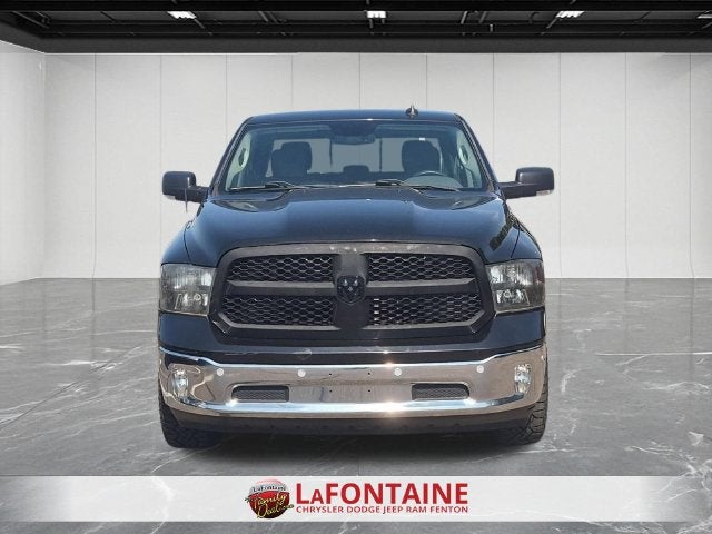 2018 RAM 1500 Big Horn Crew Cab 4x4 5'7' Box