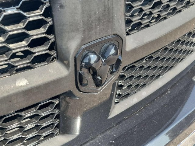 2018 RAM 1500 Big Horn Crew Cab 4x4 5'7' Box
