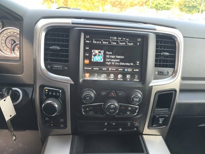 2017 RAM 1500 Big Horn Crew Cab 4x4 5'7' Box