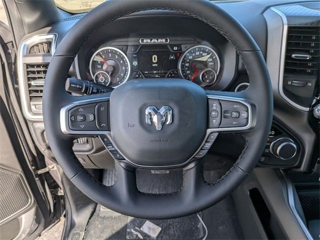 2025 RAM Ram 1500 RAM 1500 BIG HORN CREW CAB 4X4 5'7' BOX