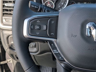 2025 RAM Ram 1500 RAM 1500 BIG HORN CREW CAB 4X4 5'7' BOX