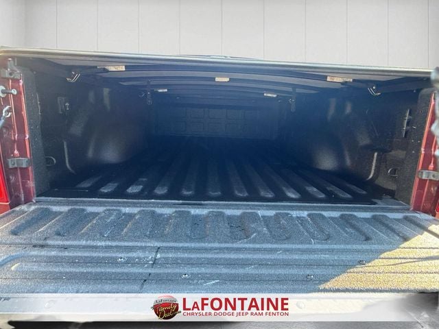 2021 RAM 2500 Tradesman Crew Cab 4x4 8' Box