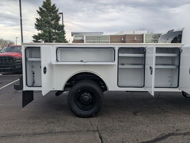 2026 RAM Ram 5500 Chassis Cab RAM 5500 TRADESMAN CHASSIS REGULAR CAB 4X4 84' CA