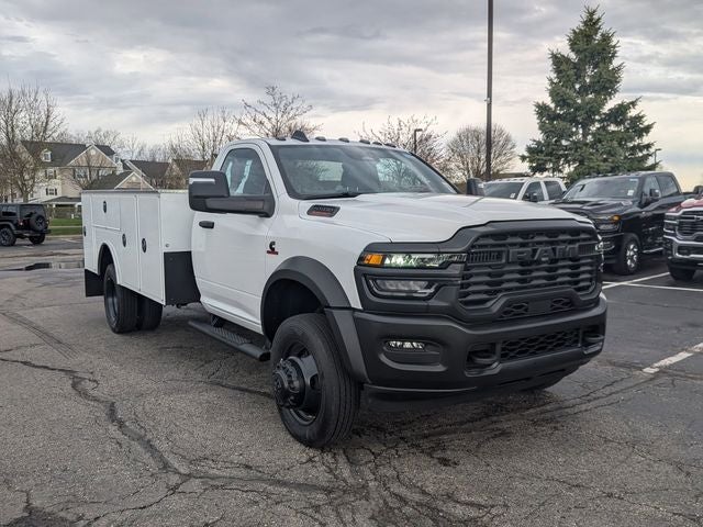 2026 RAM Ram 5500 Chassis Cab RAM 5500 TRADESMAN CHASSIS REGULAR CAB 4X4 84' CA