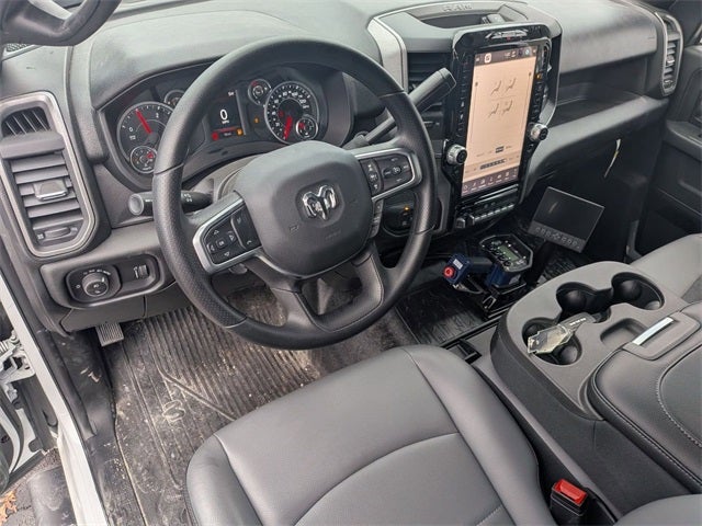 2026 RAM Ram 5500 Chassis Cab RAM 5500 TRADESMAN CHASSIS CREW CAB 4X4 84' CA