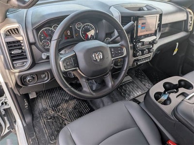 2026 RAM Ram 5500 Chassis Cab RAM 5500 TRADESMAN CHASSIS CREW CAB 4X4 84' CA