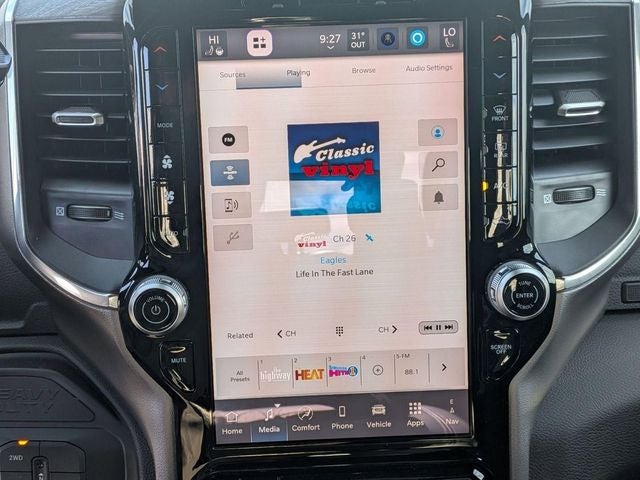 2026 RAM Ram 5500 Chassis Cab RAM 5500 BIG HORN CHASSIS CREW CAB 4X4 84' CA