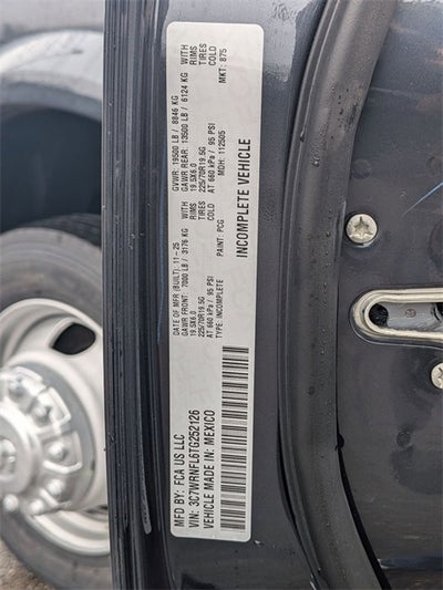 2026 RAM Ram 5500 Chassis Cab RAM 5500 BIG HORN CHASSIS CREW CAB 4X4 84' CA