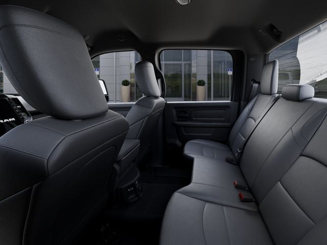 2026 RAM Ram 5500 Chassis Cab RAM 5500 TRADESMAN CHASSIS CREW CAB 4X4 84' CA