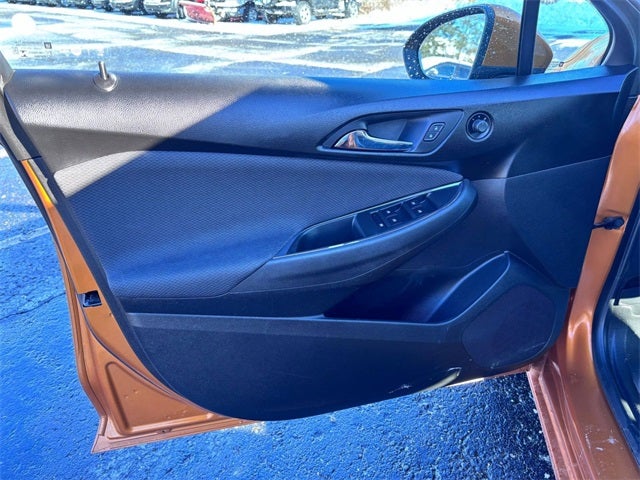 2017 Chevrolet Cruze LT Auto