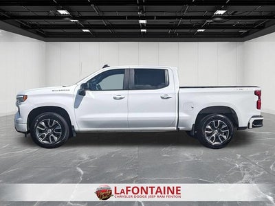 2022 Chevrolet Silverado 1500 4WD Crew Cab Short Bed RST