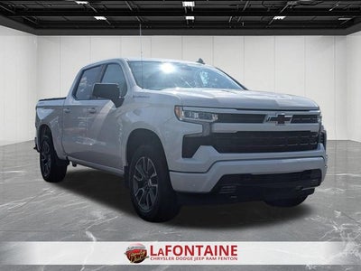 2022 Chevrolet Silverado 1500 4WD Crew Cab Short Bed RST