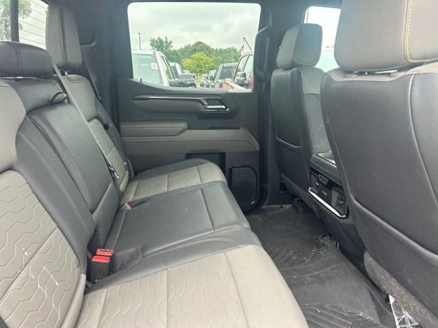 2023 Chevrolet Silverado 1500 4WD Crew Cab Short Bed ZR2