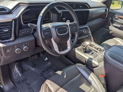 2023 GMC Sierra 1500 4WD Crew Cab Short Box Denali