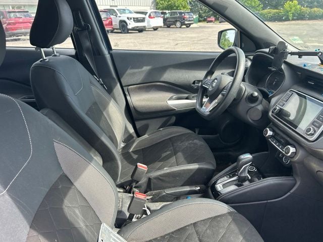 2020 Nissan Kicks SV Xtronic CVT