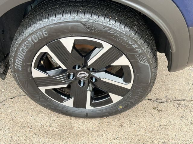 2025 Nissan Kicks SV Intelligent AWD