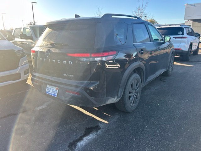 2022 Nissan Pathfinder SV 4WD