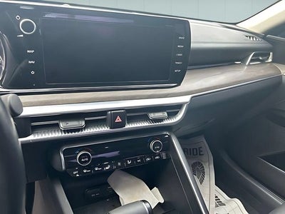 2022 Kia K5 EX