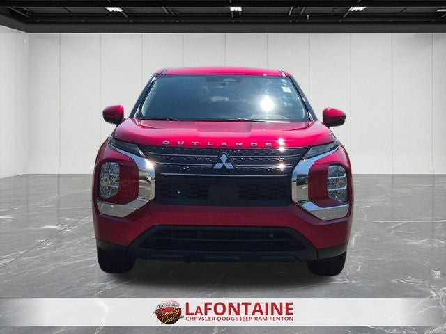 2024 Mitsubishi Outlander ES 2.5 S-AWC