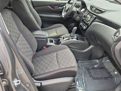2017 Nissan Rogue Sport SV