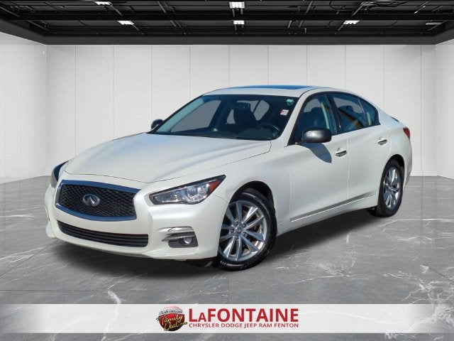 2017 INFINITI Q50