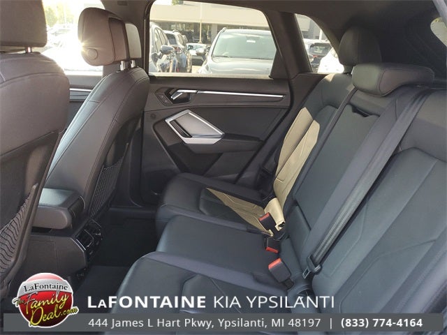 2021 Audi Q3 Premium 40 TFSI quattro Tiptronic